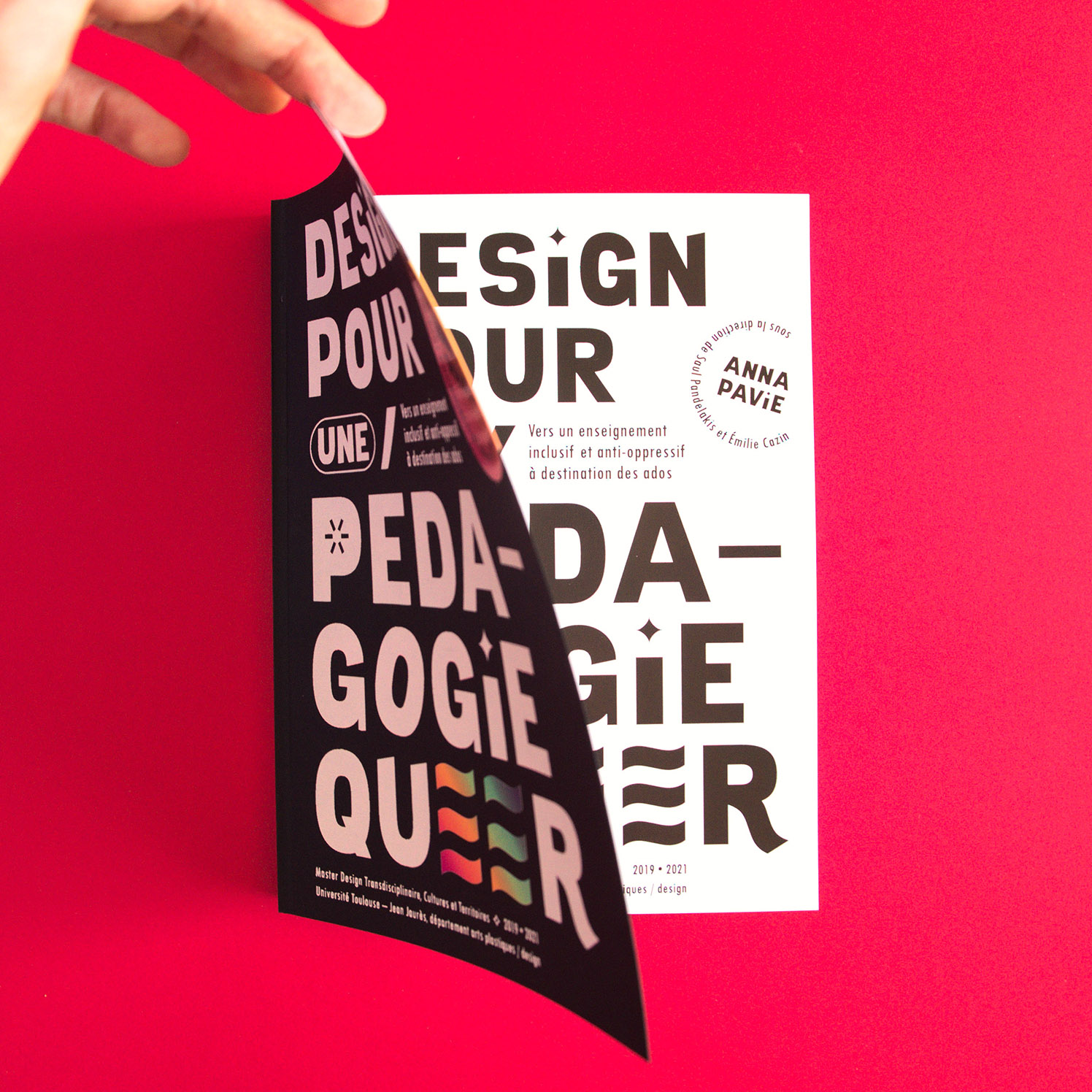 Mémoire Design pour une pédagogie queer (Anna Pavie) : ouverture de l'ouvrage